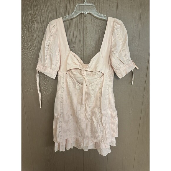 Lulu's Ryleigh Blush Pink Tie-Front Pleated Lace Mini Dress Size Medium Ruffle - Picture 7 of 7